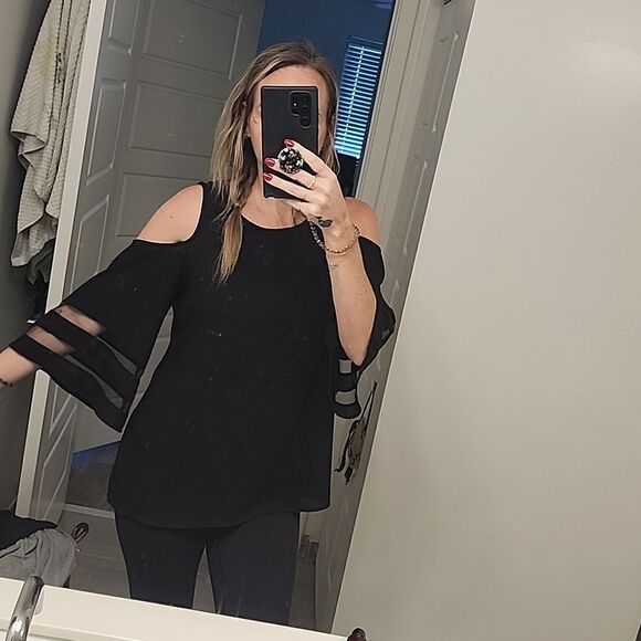 Black Flowy Cold Shoulder Blouse - Picture 1 of 4